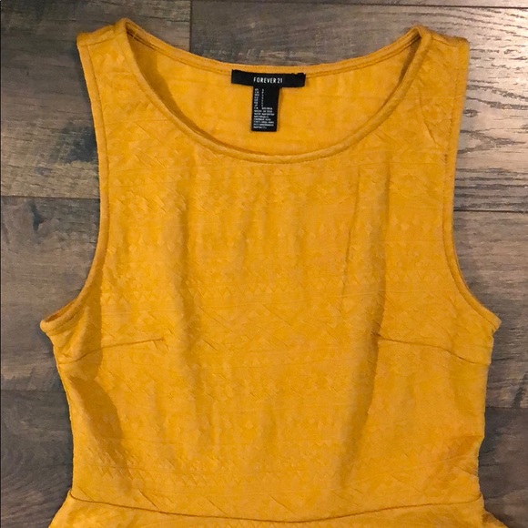 Yellow peplum tank - Picture 2 of 5